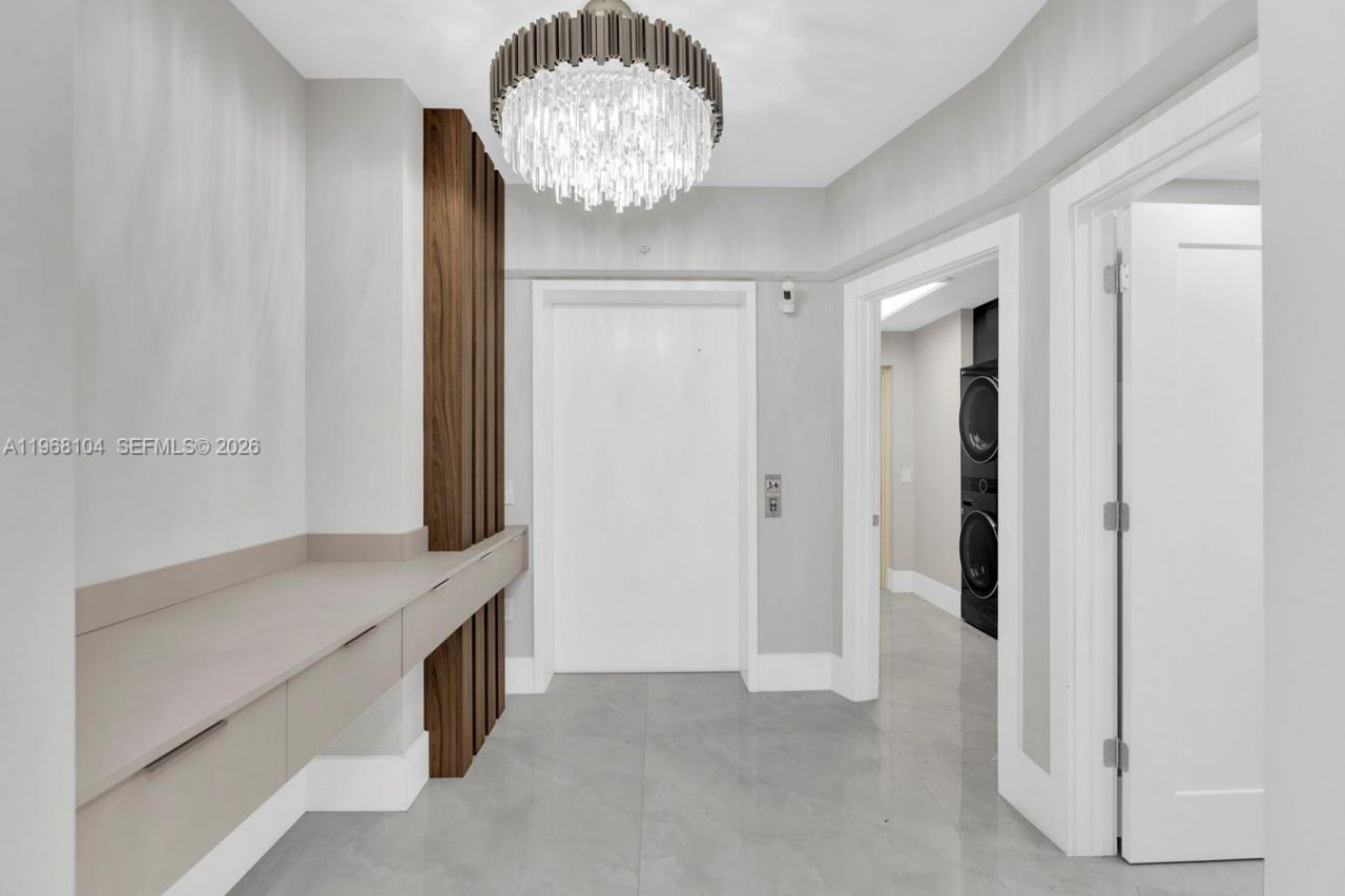 2051 SE 3rd St, Unit 406, Deerfield Beach, FL 33441 Photo