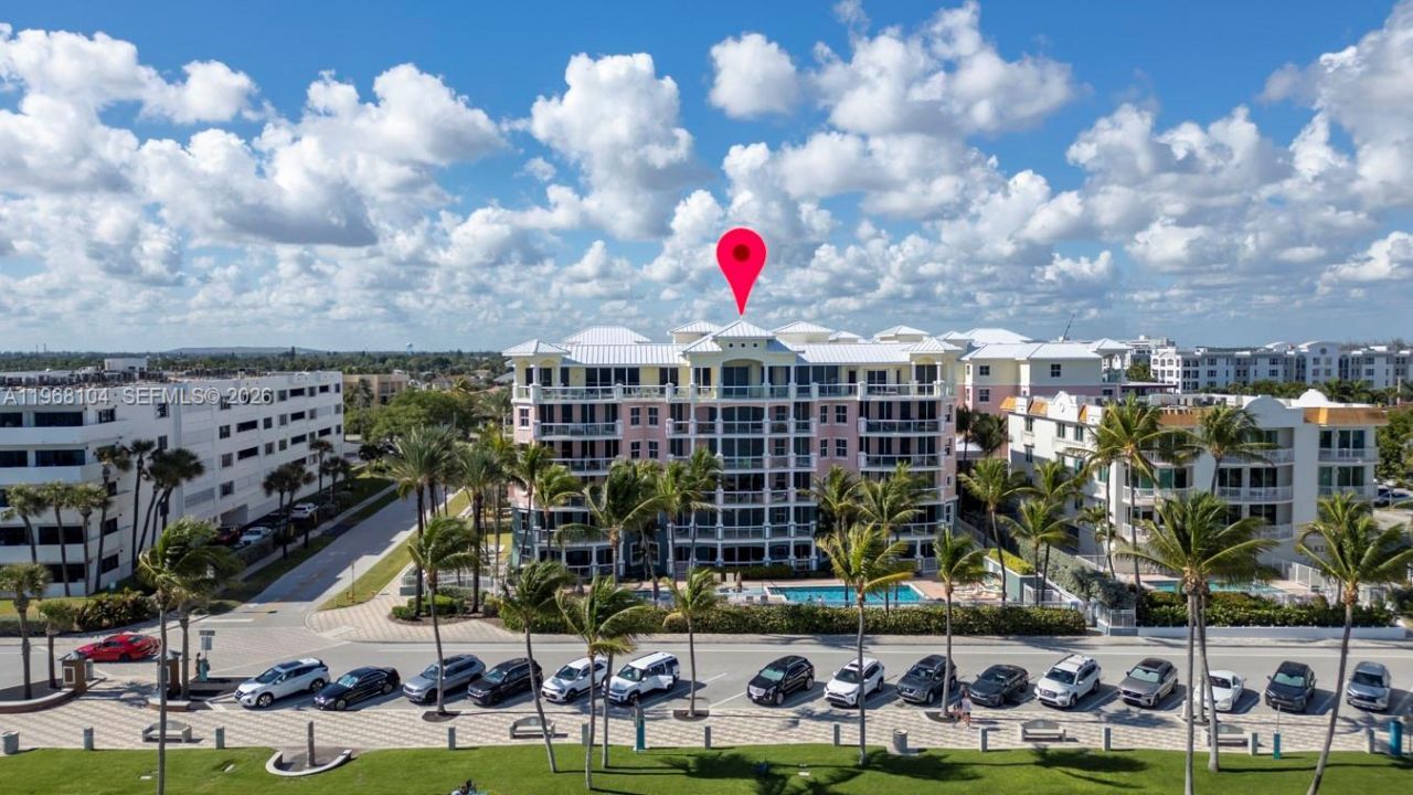 2051 SE 3rd St, Unit 406, Deerfield Beach, FL 33441 Photo