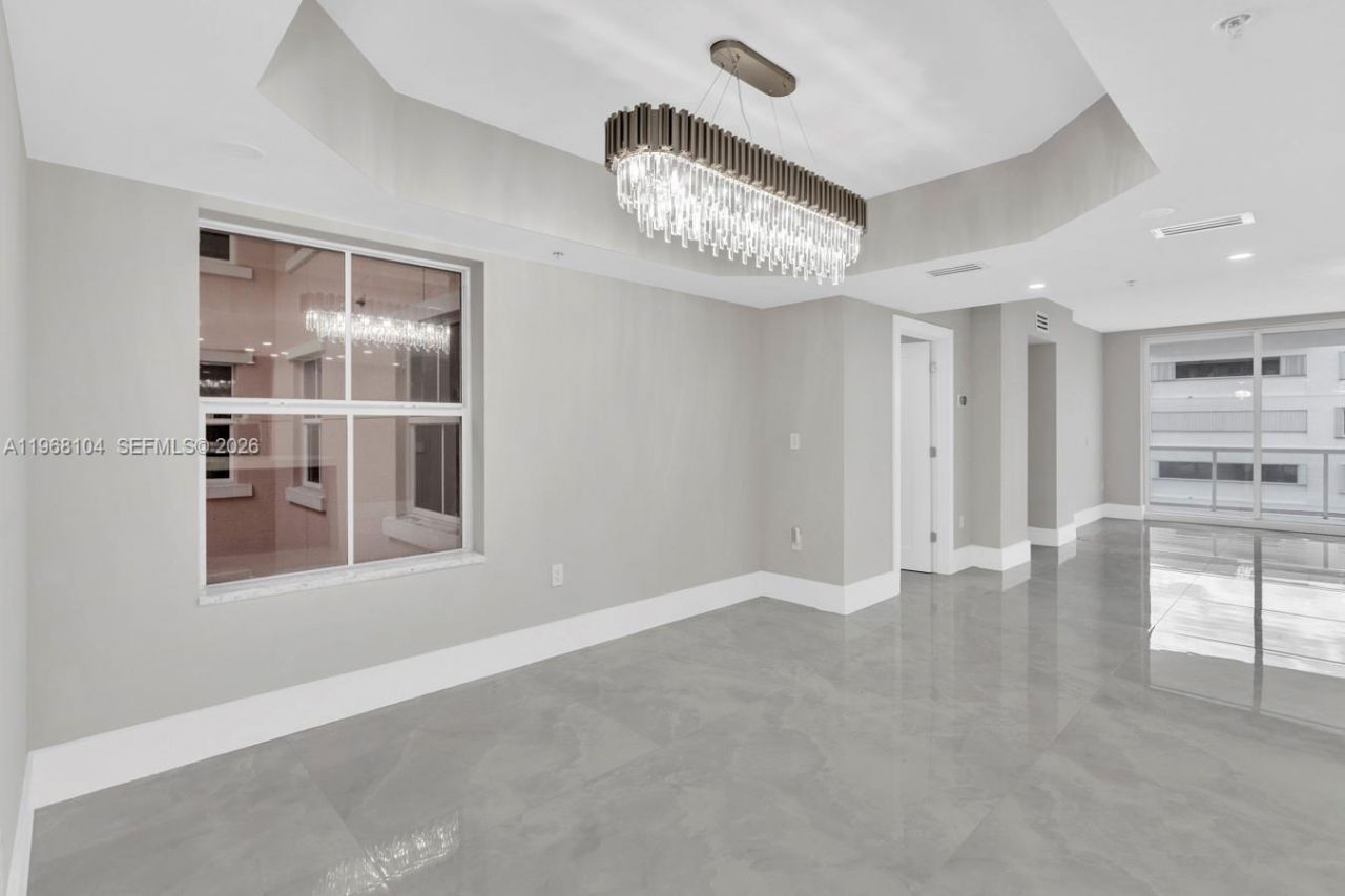 2051 SE 3rd St, Unit 406, Deerfield Beach, FL 33441 Photo