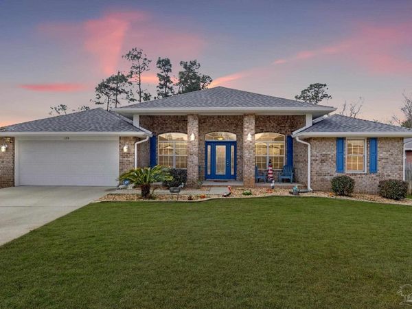 159 Siskin Ln, Pensacola, FL 32503