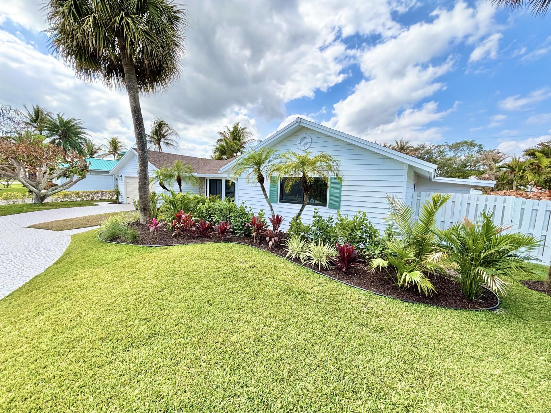 14 SE Paddock Circle, Jupiter, FL 33469 Photo