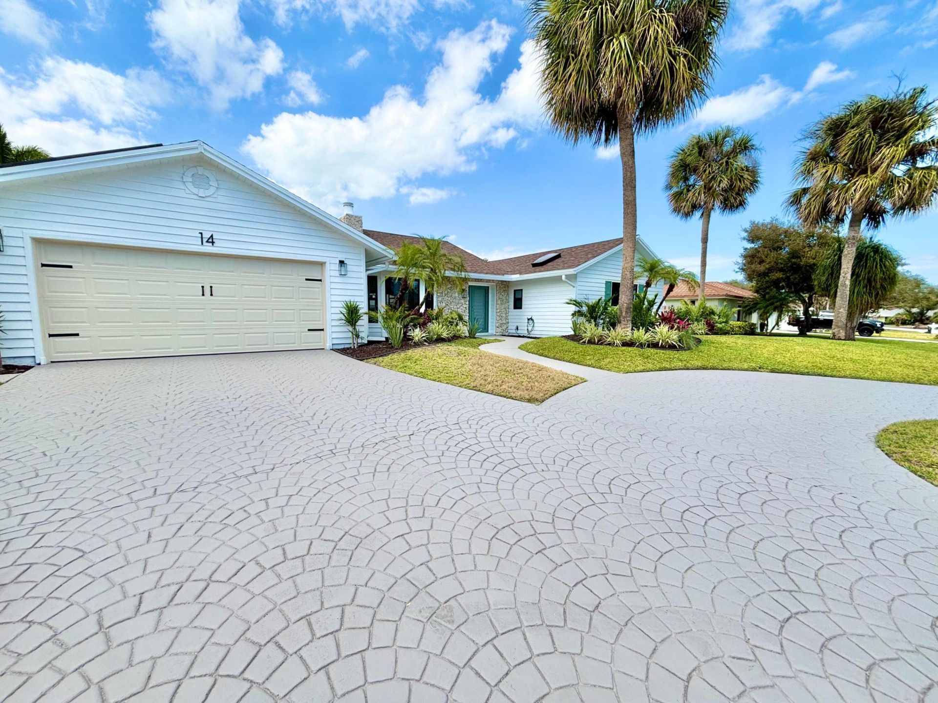 14 SE Paddock Circle, Jupiter, FL 33469 Photo