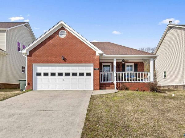 230 Shadowbrook Lane NE, Huntsville, AL 35811