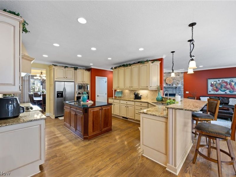 2828 Steelwood Circle, Akron, OH 44312 Photo 13