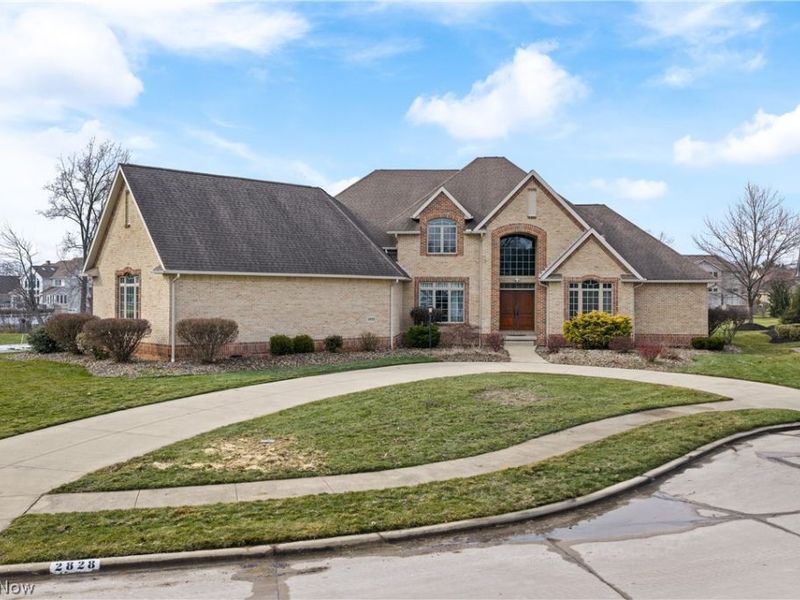 2828 Steelwood Circle, Akron, OH 44312 Photo 3