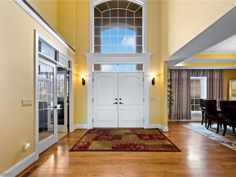 2828 Steelwood Circle, Akron, OH 44312 Photo 5