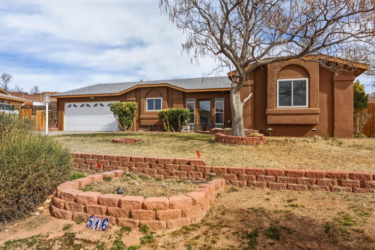 516 Christine Drive Ne, Rio Rancho, NM 87124 Main Photo