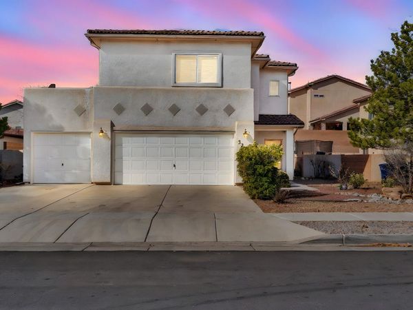 3211 Rio Maria Drive SW, Albuquerque, NM 87121