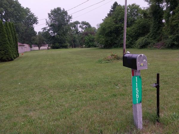 11560 S Dixie Highway, Erie, MI 48133