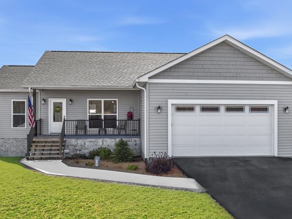 64 Perry Creek Drive, Crossville, TN 38572