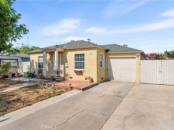 1808 S Van Ness Avenue, Santa Ana, CA 92707