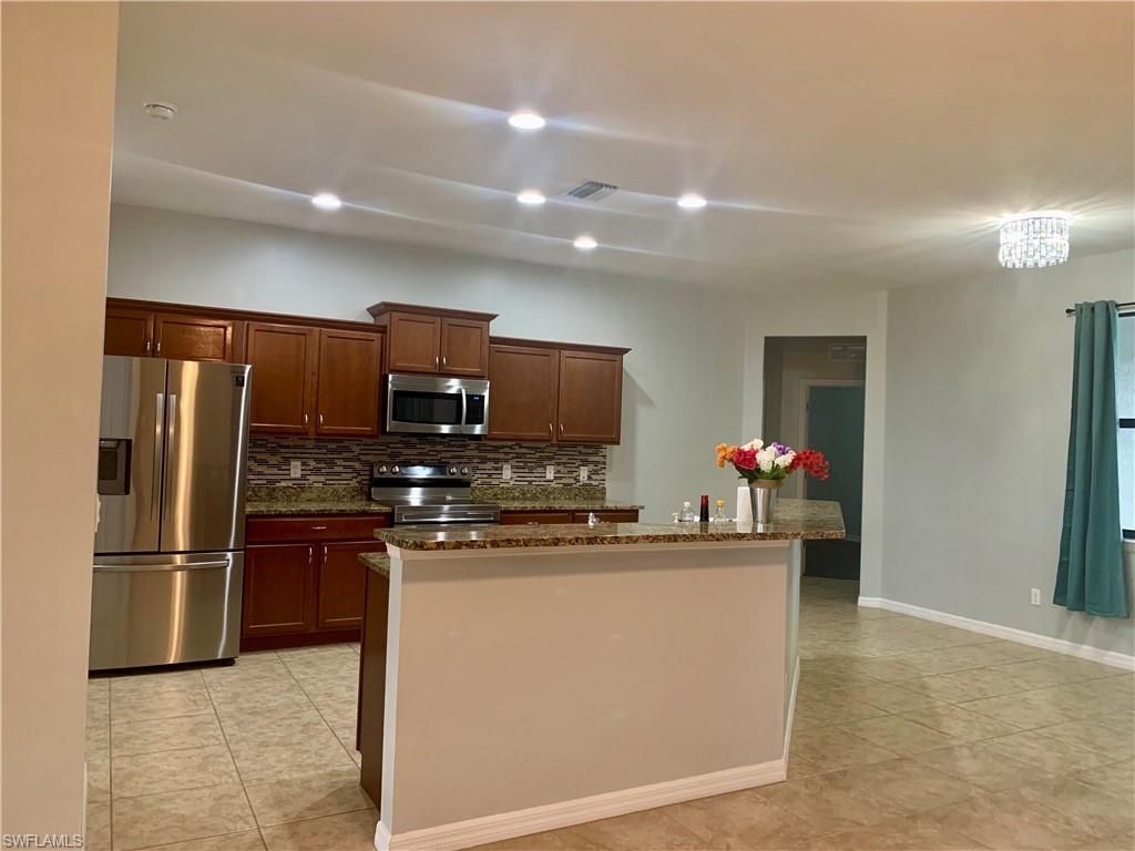 2322 SW 27th St, Cape Coral, FL 33914 Photo