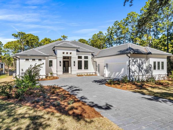 438 Regatta Bay Boulevard, Destin, FL 32541