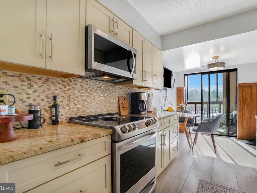 15100 Interlachen Drive, Unit 4-407, Silver Spring, MD 20906 Main Photo