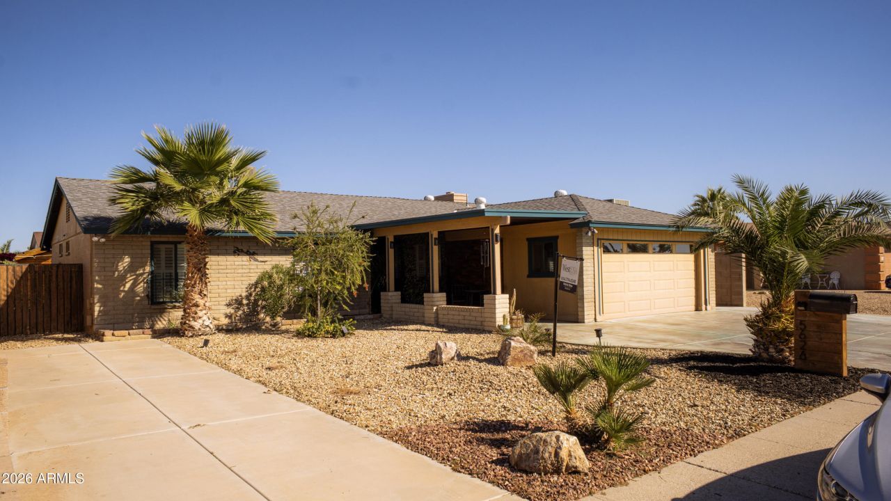 5626 W Cheryl Drive, Glendale, AZ 85302 Main Photo