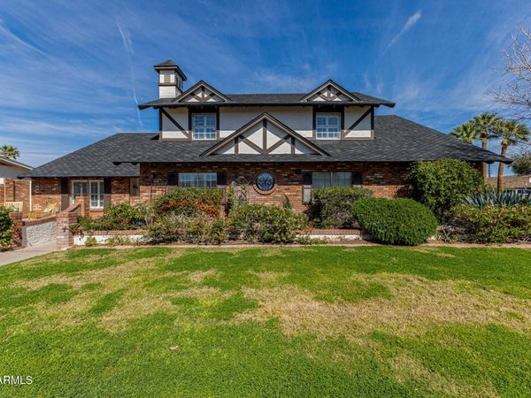 1524 E FAIRBROOK Street, Mesa, AZ 85203