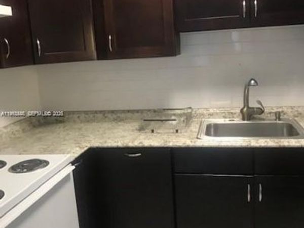 1420 Atlantic Shores Blvd , Unit 126, Hallandale Beach, FL 33009