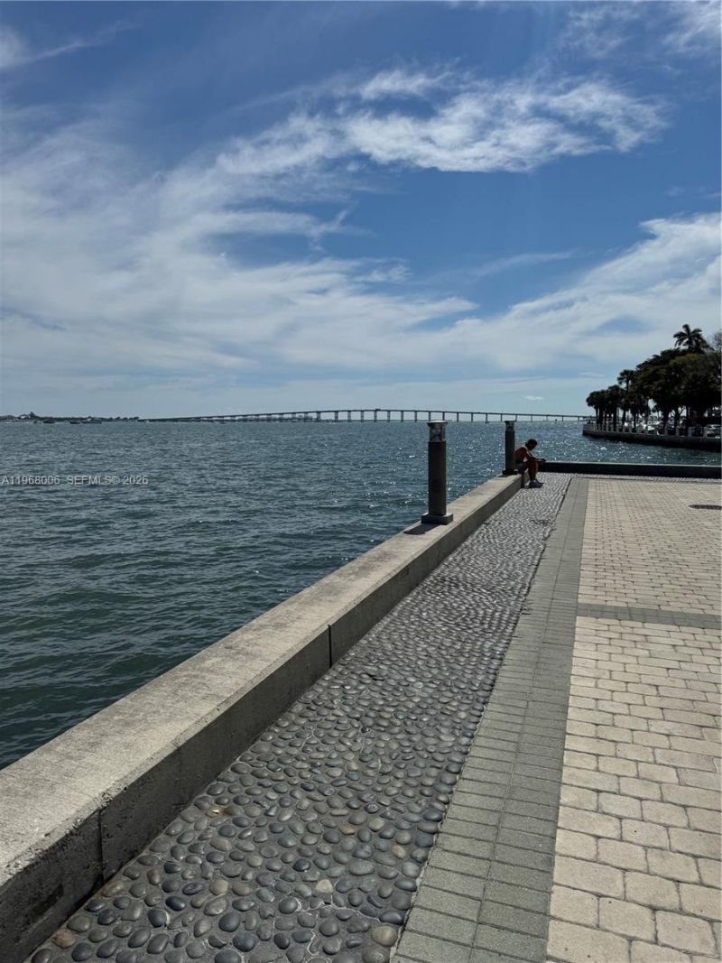 1300 Brickell Bay Dr , Unit 2412, Miami, FL 33131 Photo