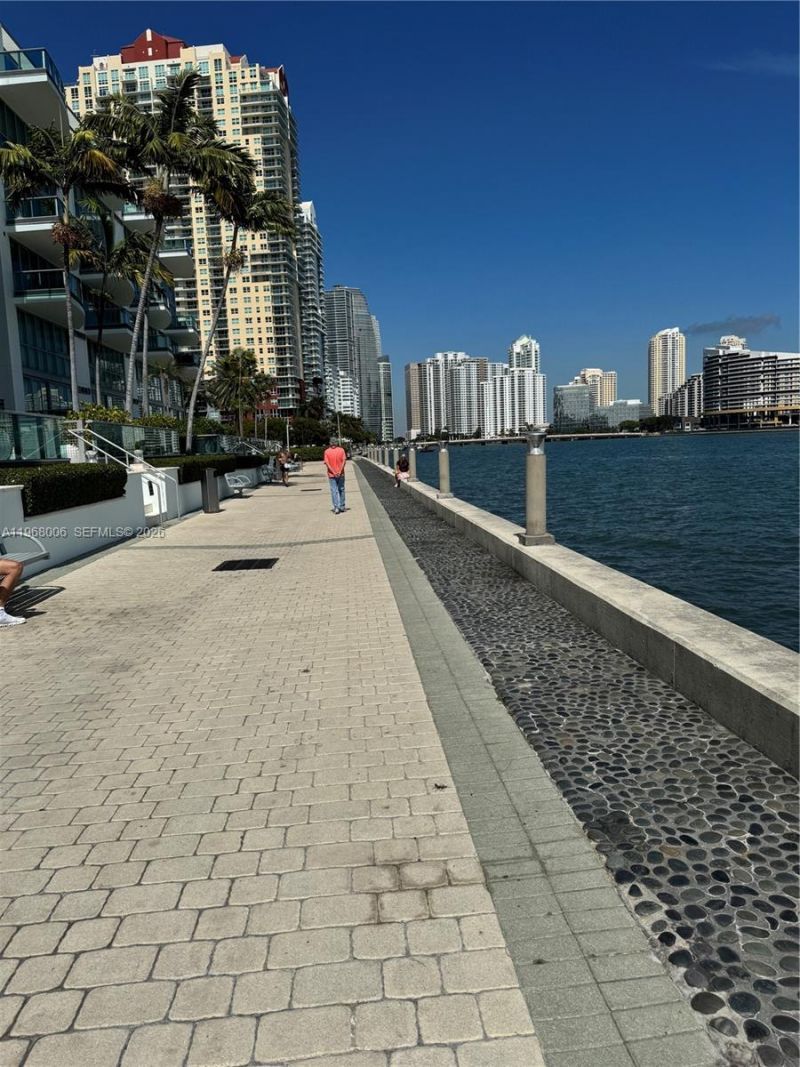 1300 Brickell Bay Dr , Unit 2412, Miami, FL 33131 Photo