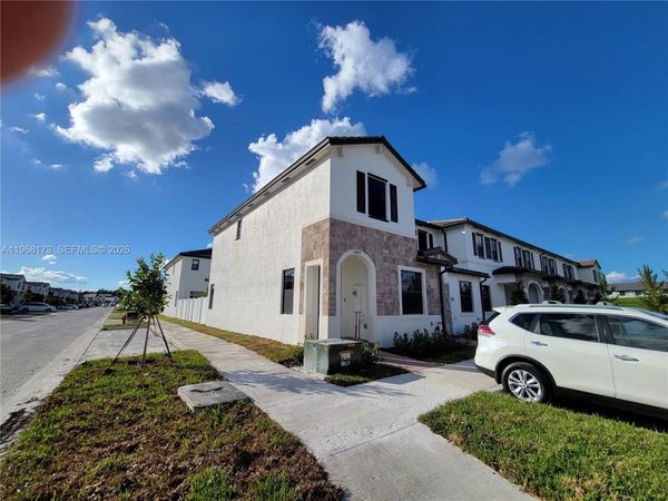 11404 W 33rd Ct, Unit 11404, Hialeah, FL 33018