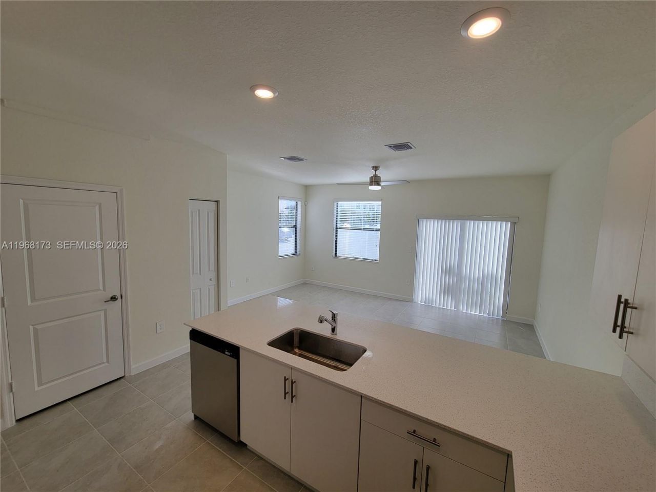 11404 W 33rd Ct, Unit 11404, Hialeah, FL 33018 Photo