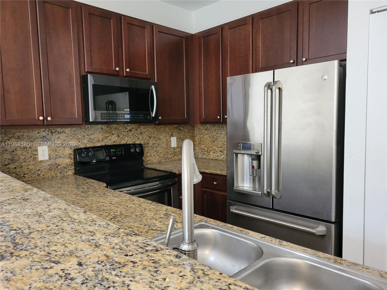 8938 SW 19th St, Unit 904, Miramar, FL 33025 Photo