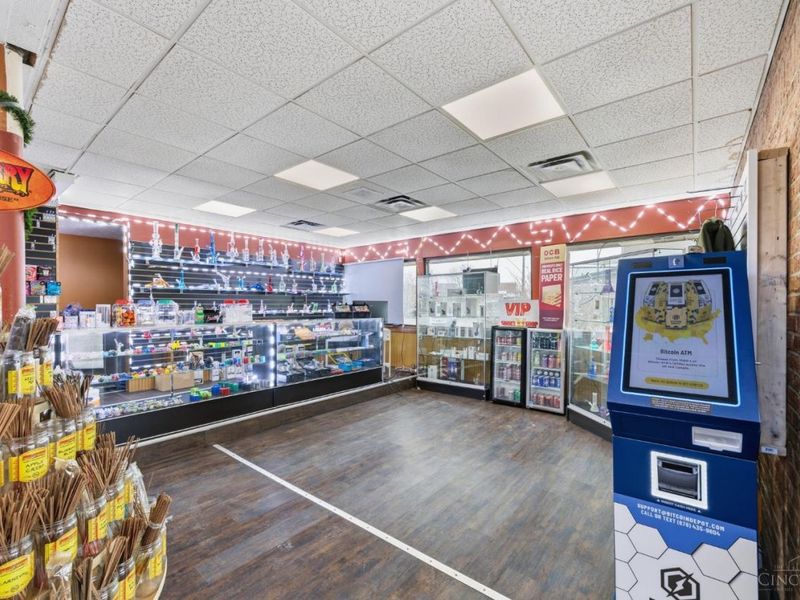 9124 Plainfield Road, Blue Ash, OH 45236 Photo 12