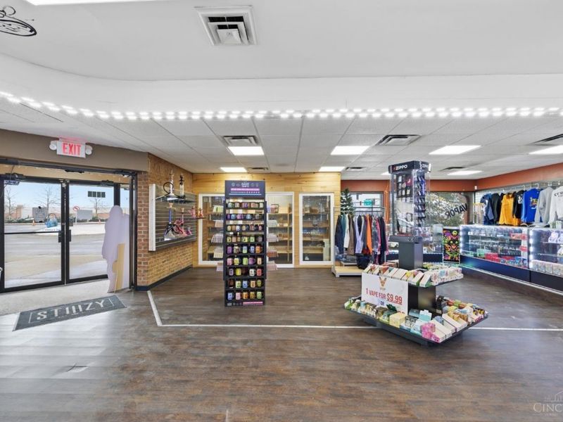 9124 Plainfield Road, Blue Ash, OH 45236 Photo 20