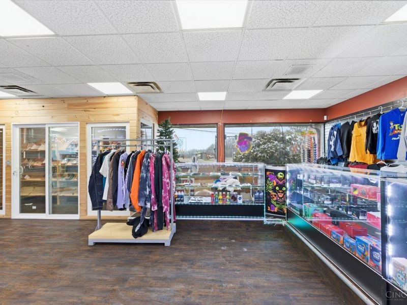 9124 Plainfield Road, Blue Ash, OH 45236 Photo 23