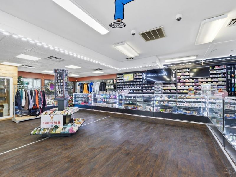 9124 Plainfield Road, Blue Ash, OH 45236 Photo 7