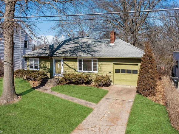 167 W Alta Vista Avenue, Ottumwa, IA 52501