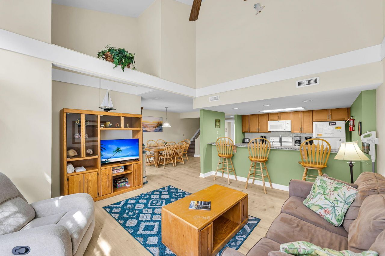 492 Egrets Pointe Photo 8