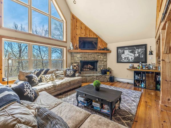 16 Rock Split Way, Wilmington, VT 05363