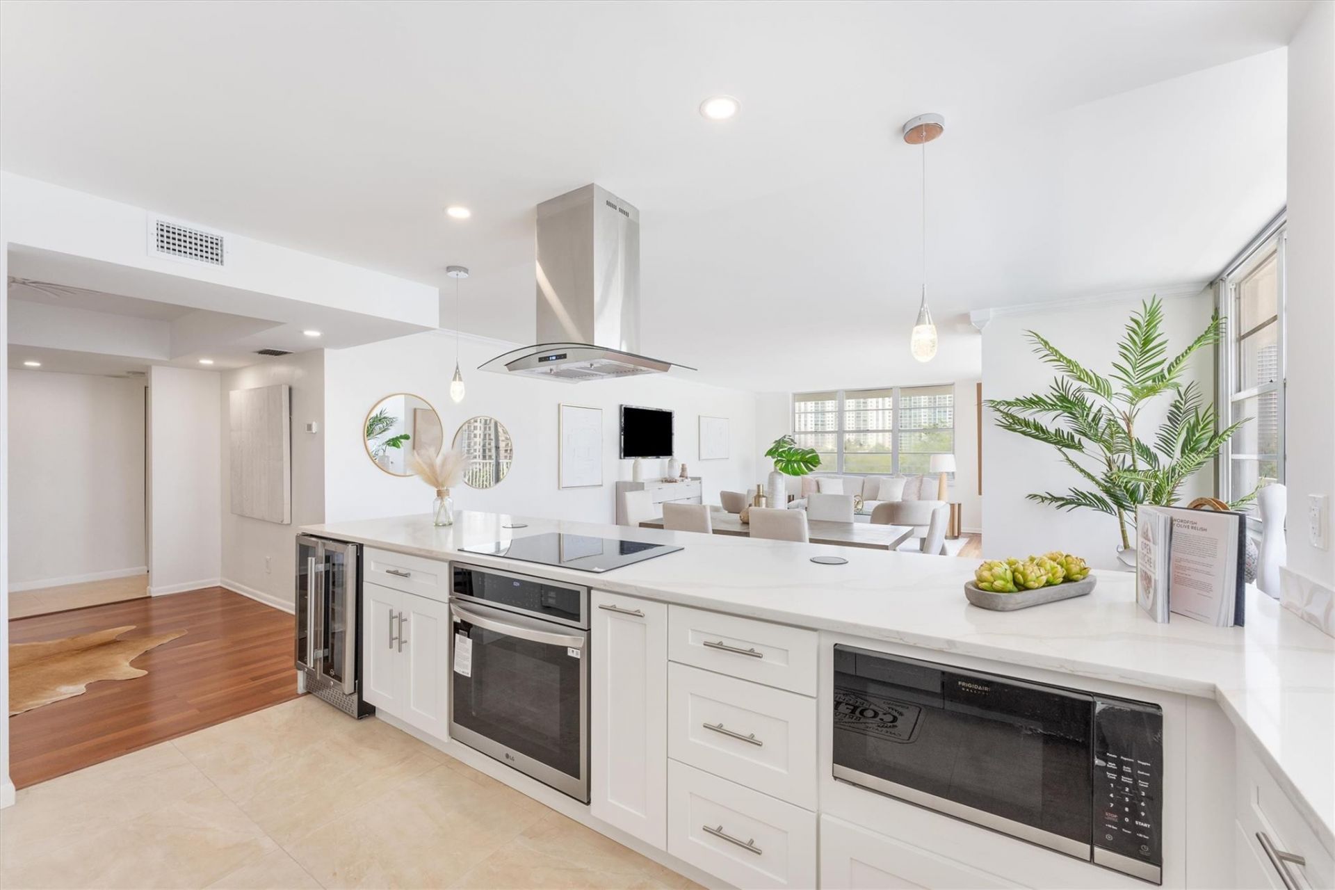 2851 NE 183rd Street, Aventura, FL 33160 Photo