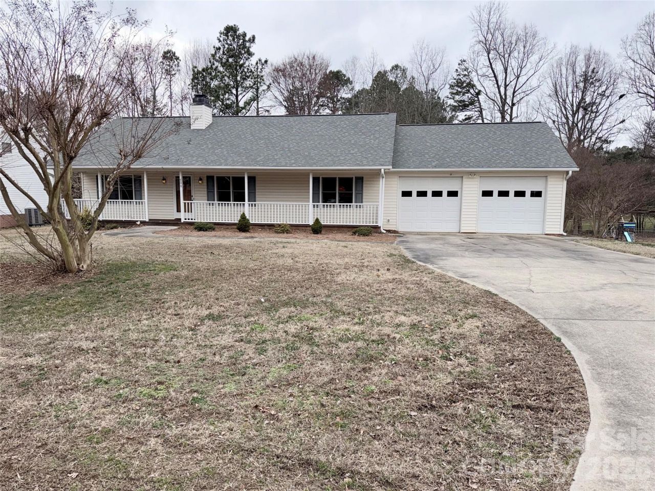 208 Hickory Hills Lane, Unit 31, Lexington, NC 27295 Main Photo