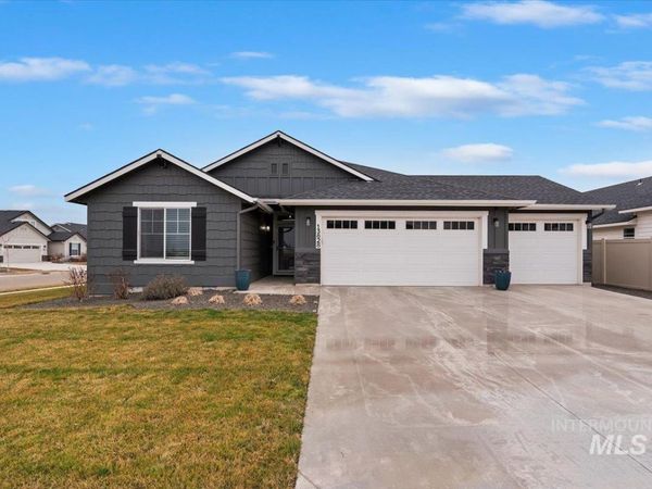 13828 S Opus Ave, Nampa, ID 83651