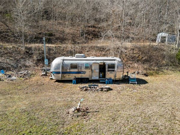 4242 Mill Hollow Road, Harrison, AR 72601