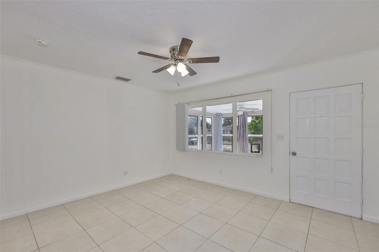 72 Lake Shore Drive, Palm Harbor, FL 34684 Photo