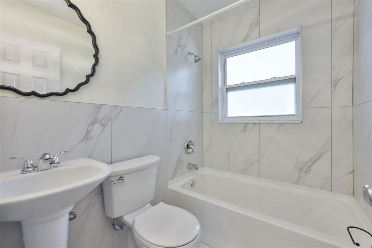 72 Lake Shore Drive, Palm Harbor, FL 34684 Photo