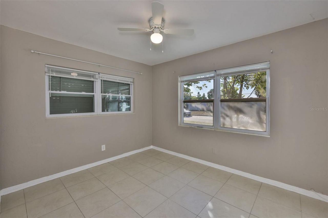 72 Lake Shore Drive, Palm Harbor, FL 34684 Photo