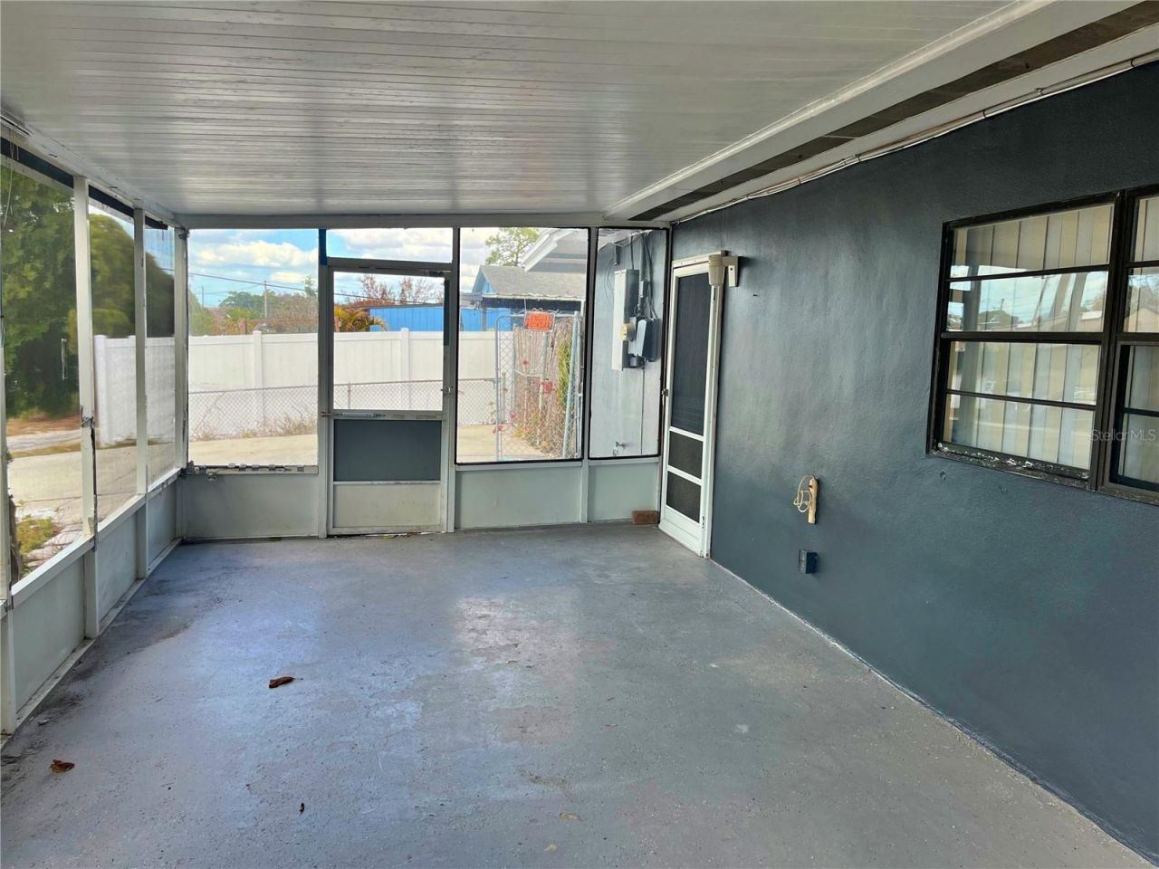 72 Lake Shore Drive, Palm Harbor, FL 34684 Photo