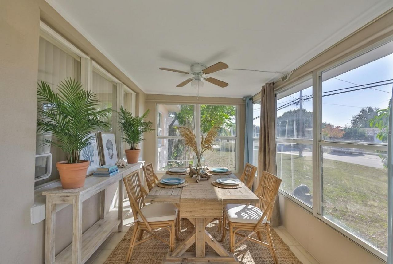 72 Lake Shore Drive, Palm Harbor, FL 34684 Photo