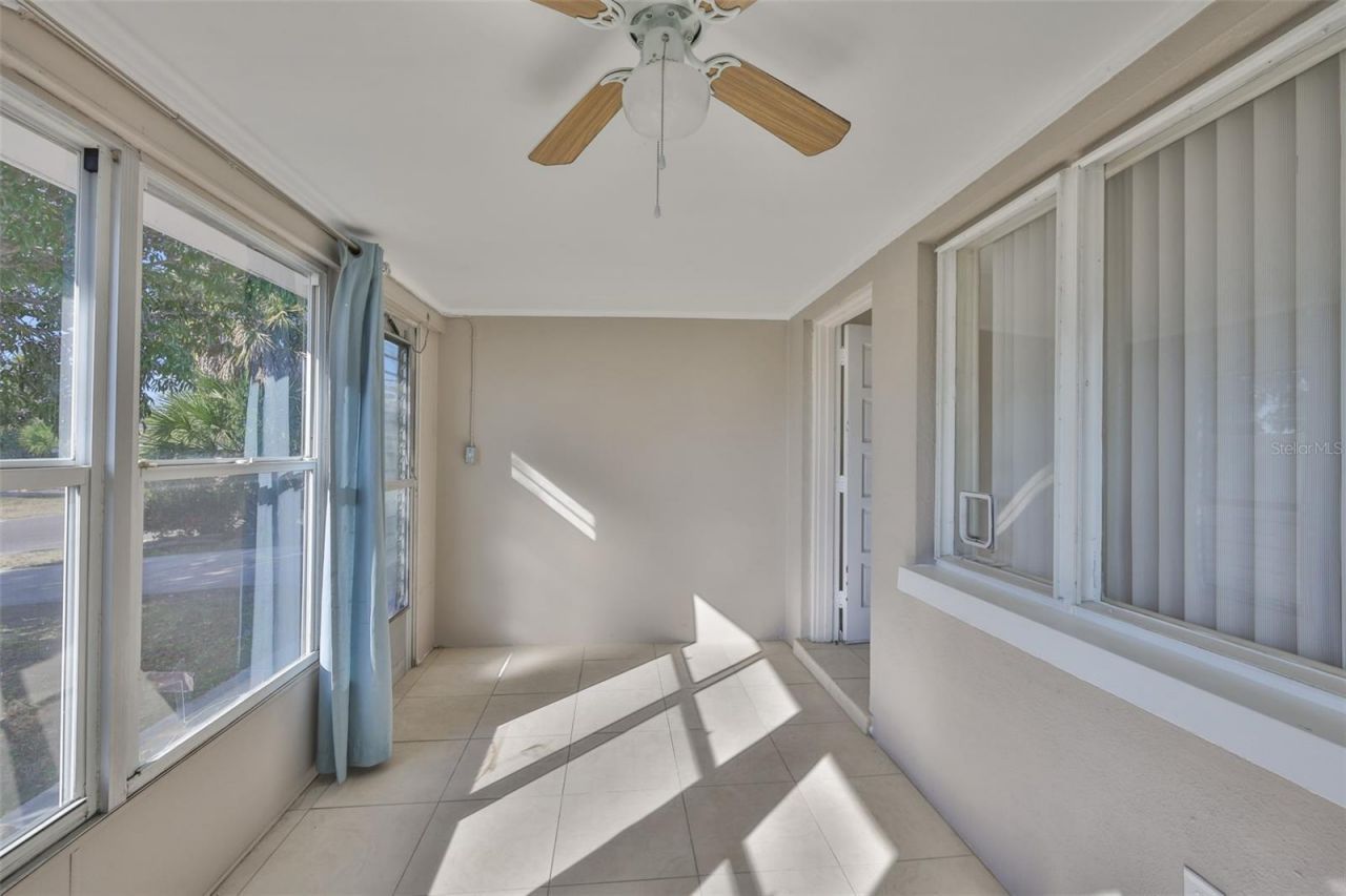 72 Lake Shore Drive, Palm Harbor, FL 34684 Photo