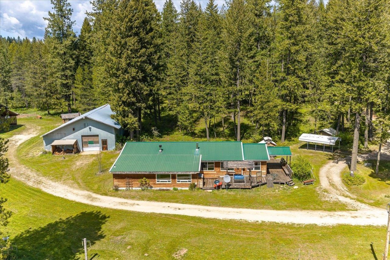 11006 E Boundary Rd, Elk, WA 99009 Main Photo