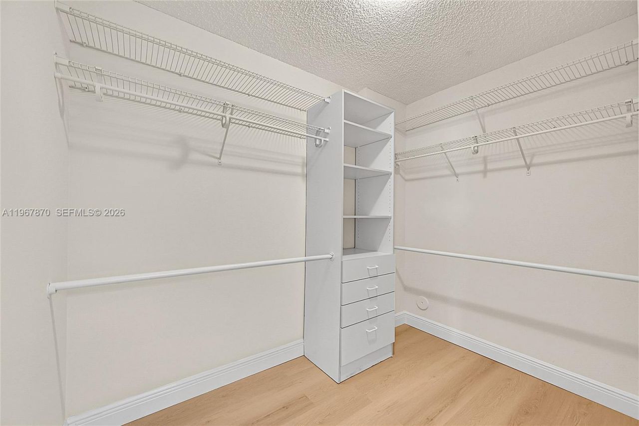 9575 Weldon Cir, Unit C113, Tamarac, FL 33321 Photo