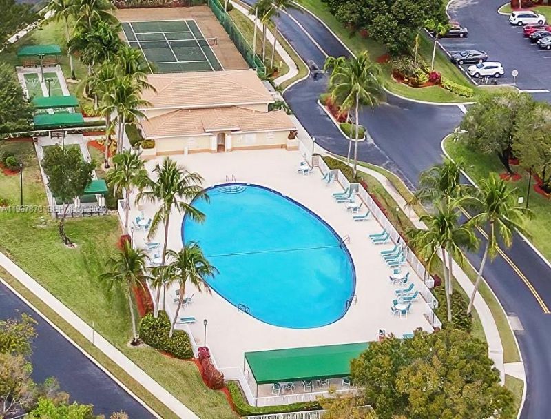 9575 Weldon Cir, Unit C113, Tamarac, FL 33321 Photo