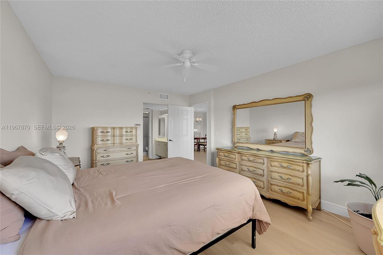 9575 Weldon Cir, Unit C113, Tamarac, FL 33321 Photo