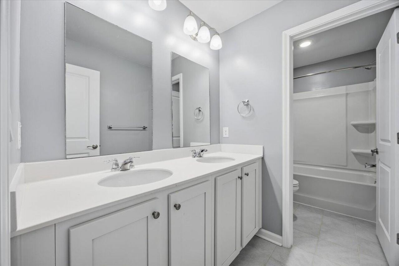 119 Cherry Grove Drive Photo 14