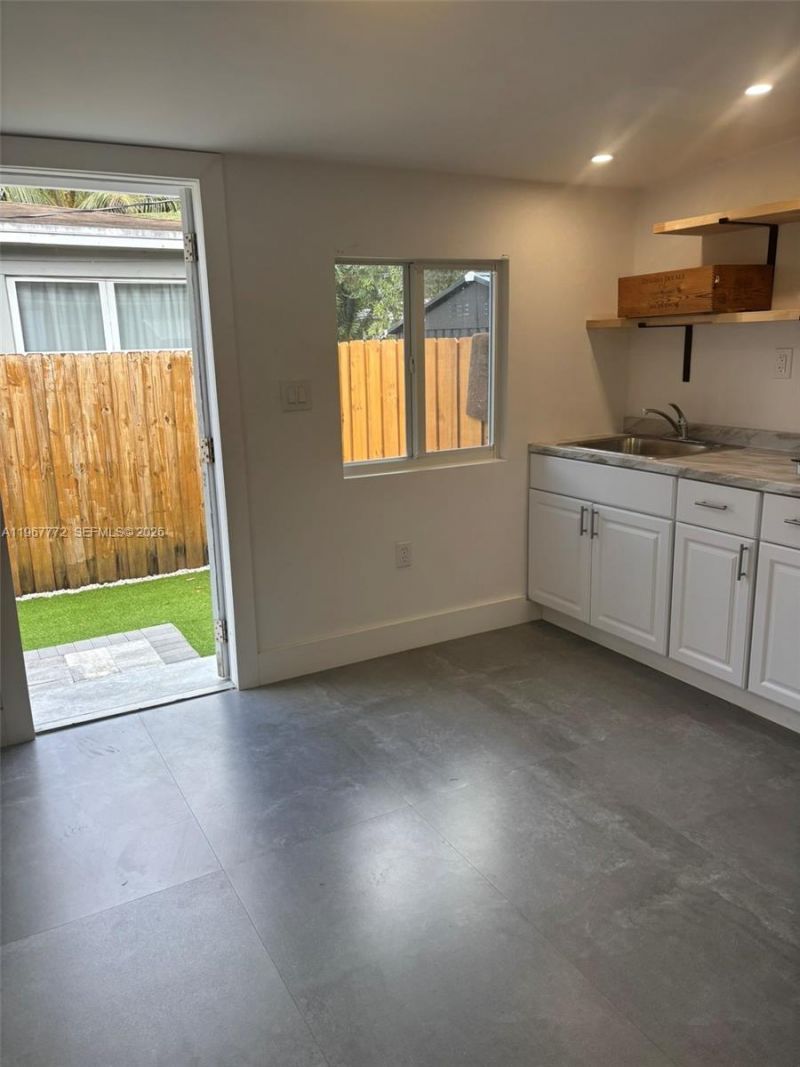 80 NE 133rd St, Unit B, North Miami, FL 33161 Photo