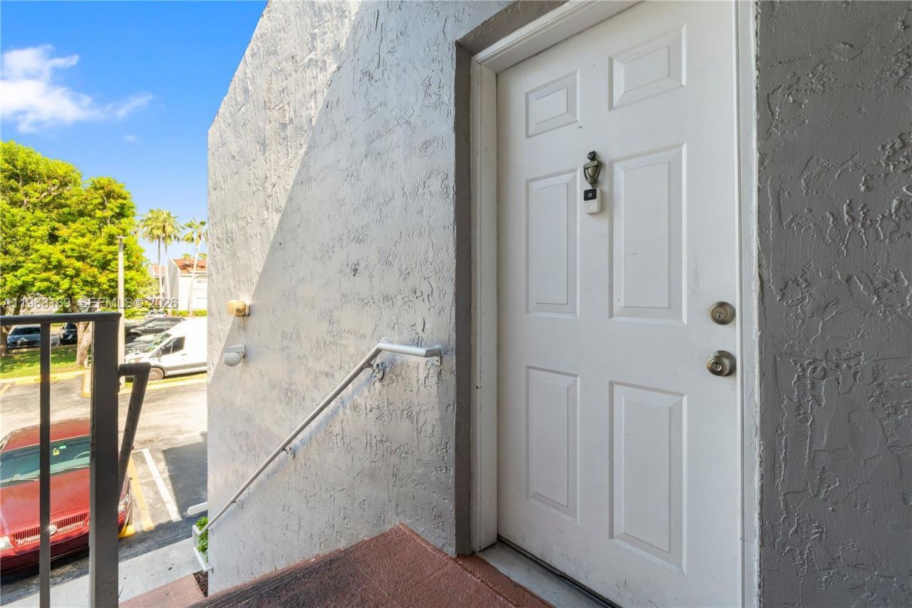 4736 NW 114th Ave, Unit 205, Doral, FL 33178 Photo